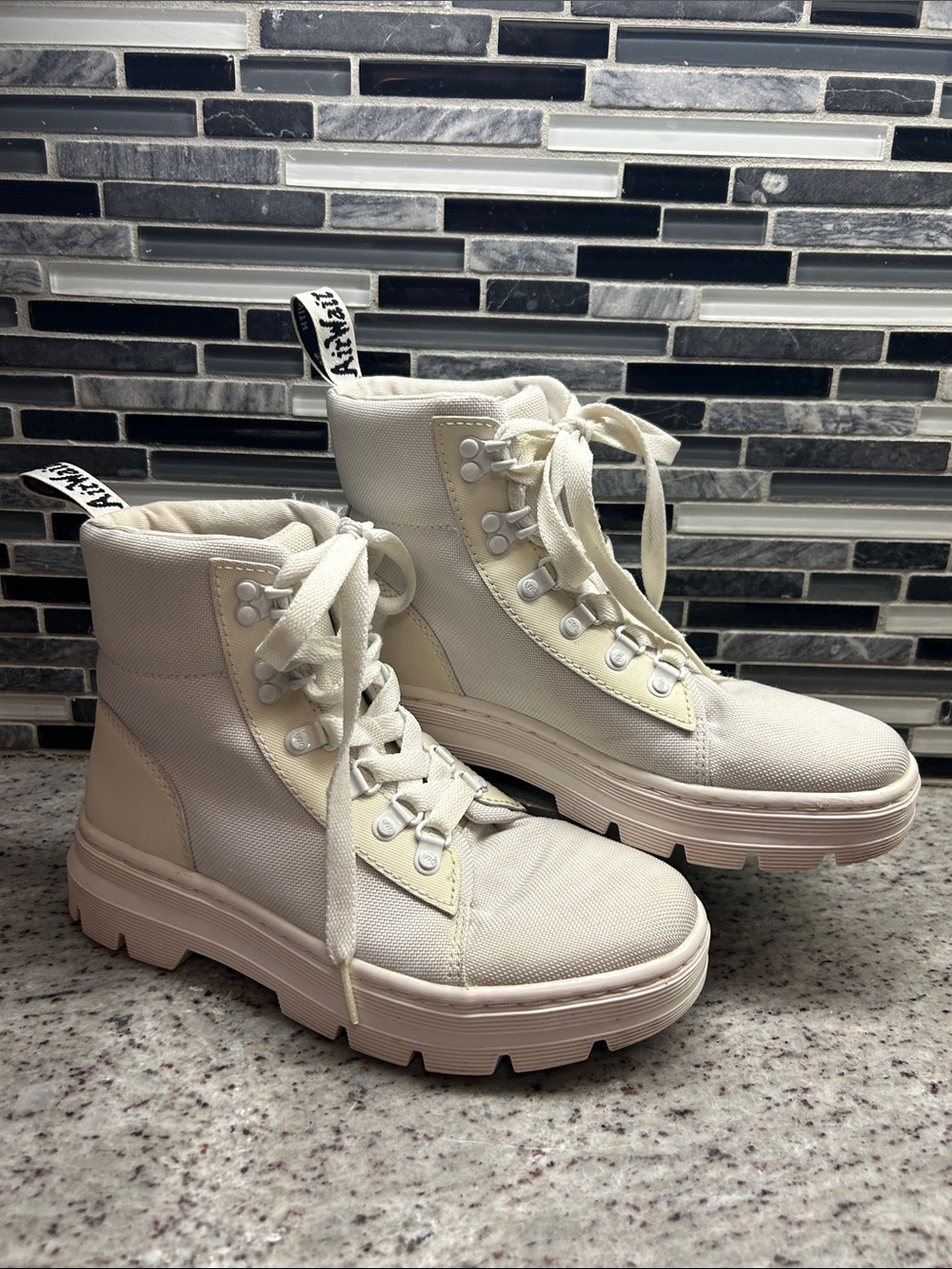 Dr. Martens Combs white/cream canvas combat boots size 7